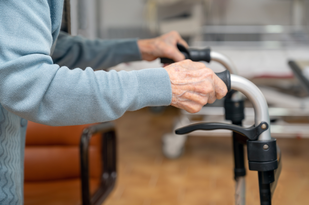 Safety concerns at Casa Real nursing home in Santa Fe, NM, highlighting potential risks.